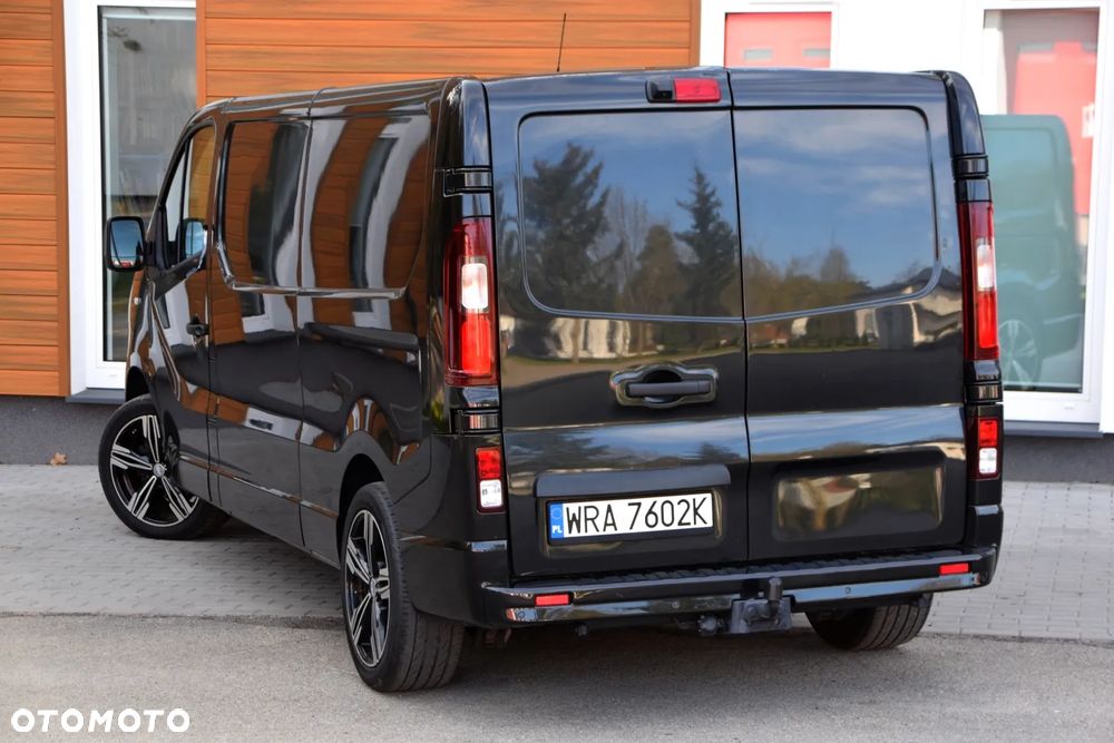 Opel Vivaro - 8