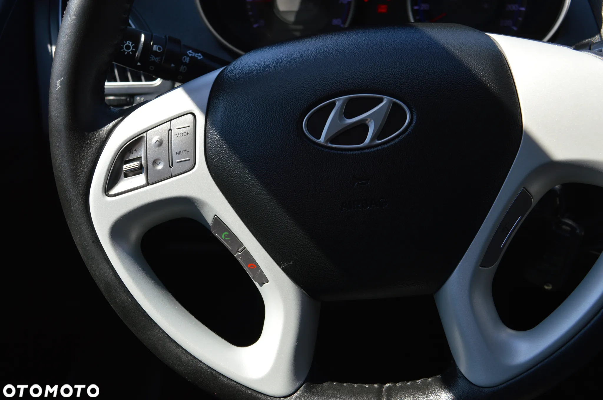 Hyundai ix35 1.7 CRDi 2WD blue Comfort - 18