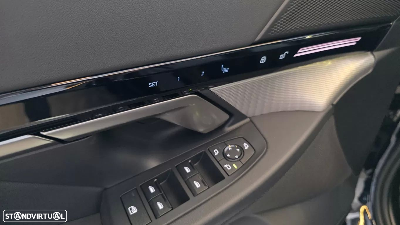 BMW 530 e Pack Desportivo M Pro - 36