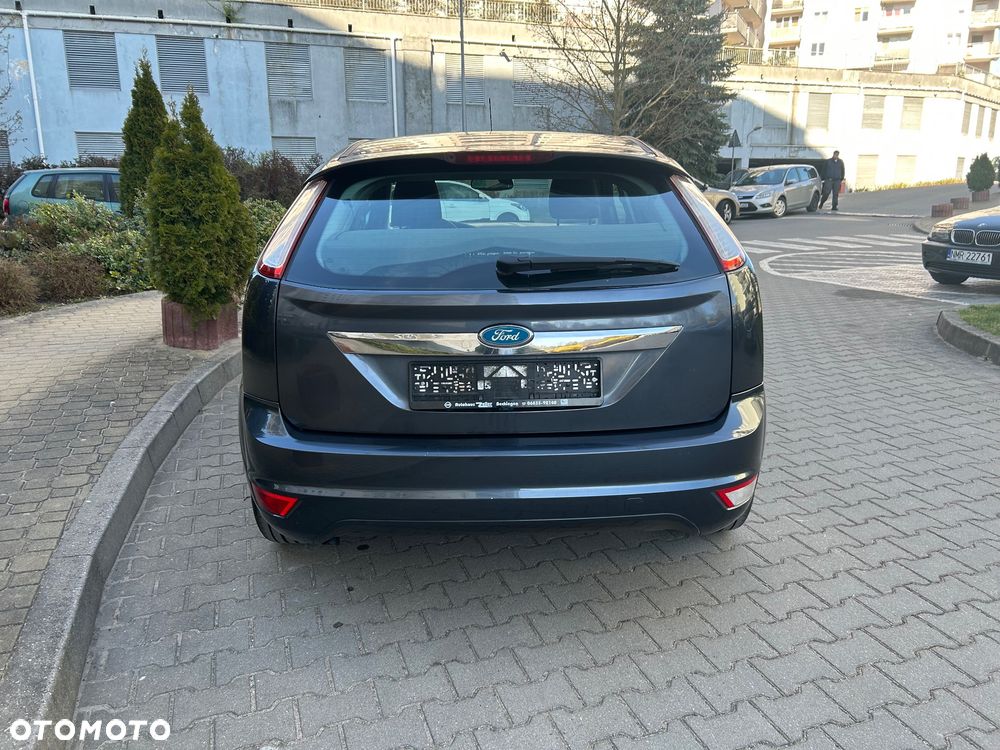 Ford Focus Trend - 6