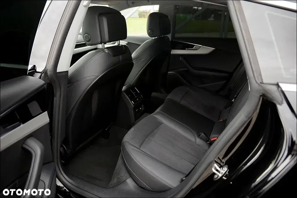 Audi A5 Sportback 35 TFSI S tronic S line - 22