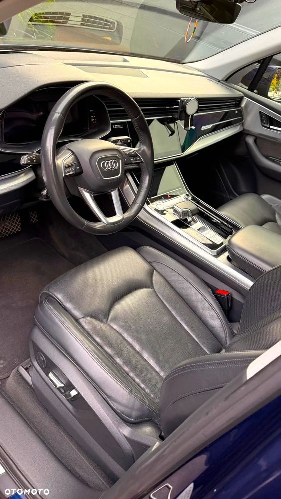 Audi Q7 - 17