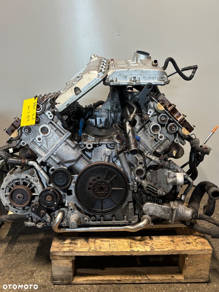 Silnik BBK 4.2 AUDI S8 S4 S6  4.2 FSI BBK BAT BAS - 1