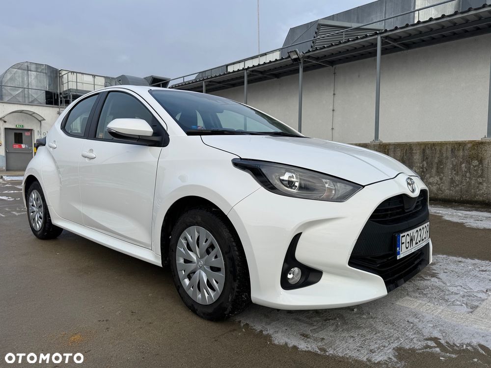Toyota Yaris 1.5 Comfort CVT - 2