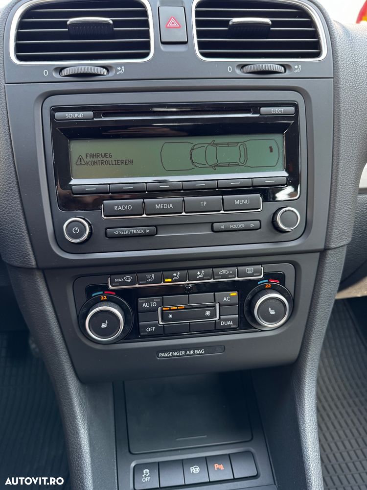 Volkswagen Golf 1.6 TDI DPF BlueMotion Technology Comfortline - 13