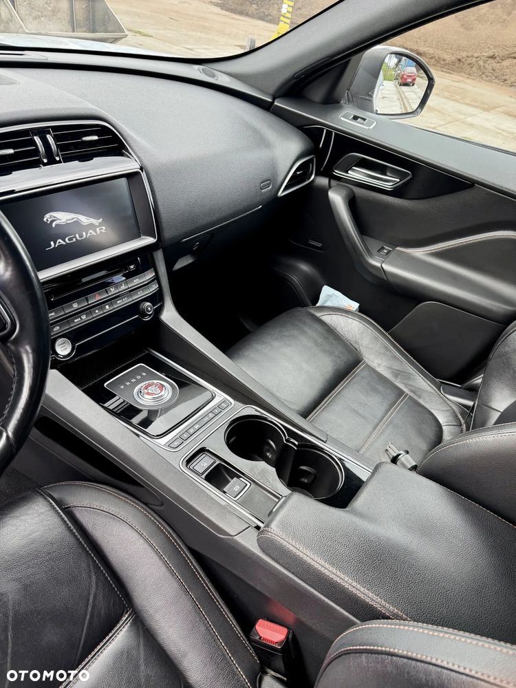 Jaguar F-Pace 2.0 i4D AWD Portfolio - 19