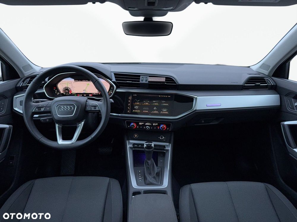 Audi Q3 Sportback - 15