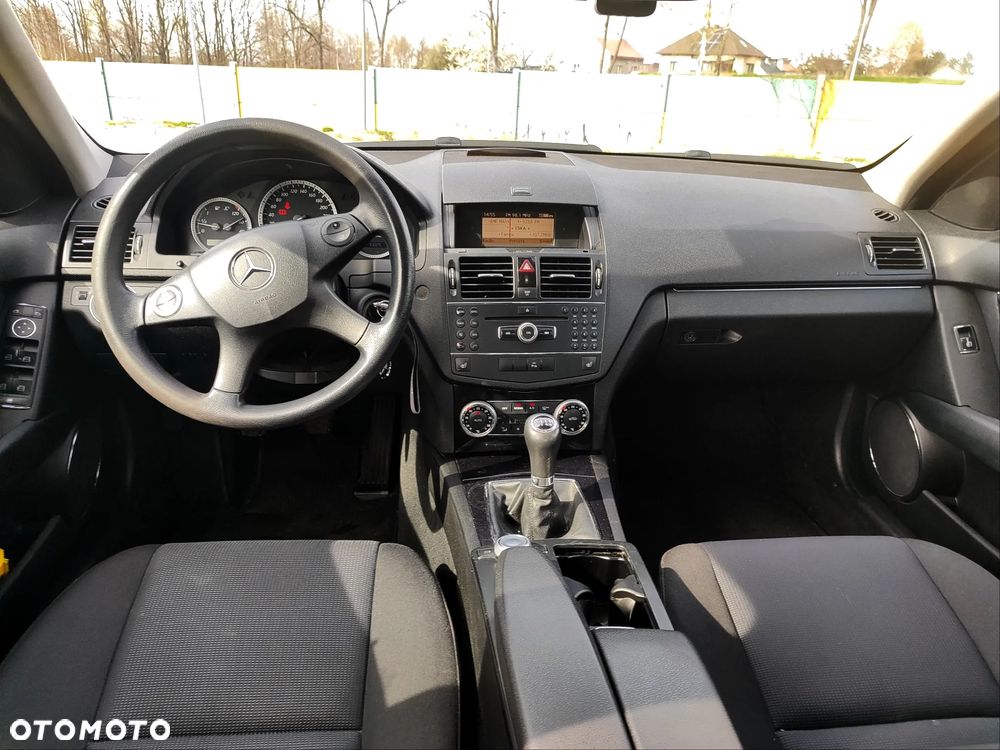 Mercedes-Benz Klasa C 180 Kompressor - 7