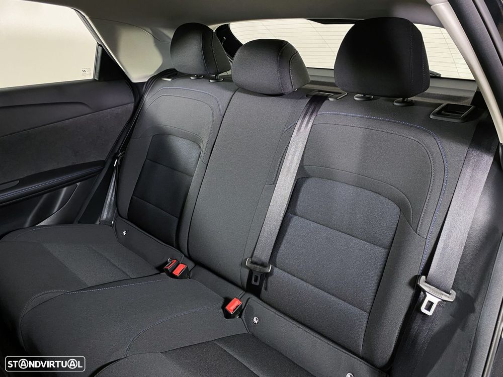 MG MG4 4 Standard - 18