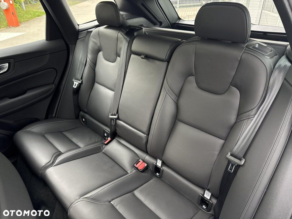 Volvo XC 60 - 12