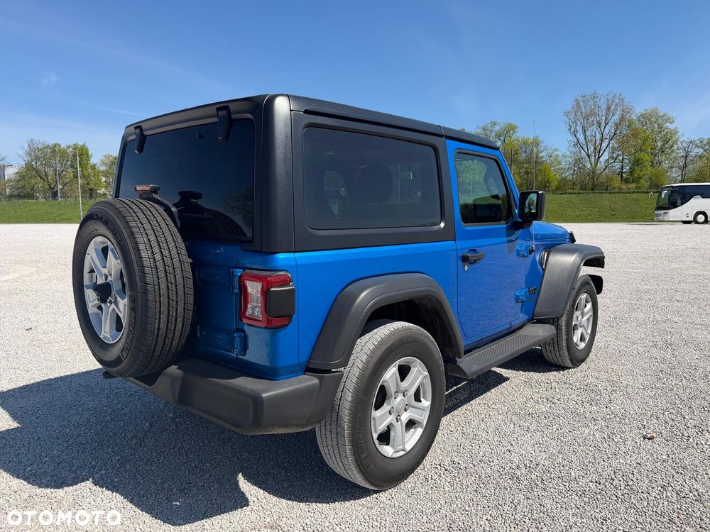 Jeep Wrangler 2.0 T-GDI Hardtop AWD Automatik Sport - 6