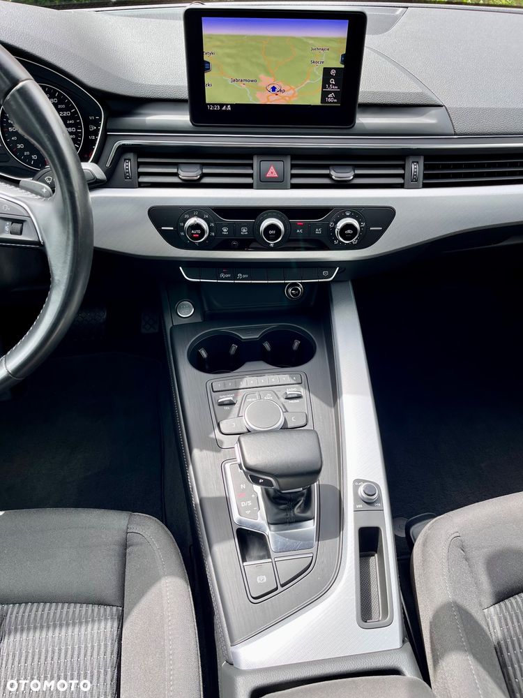 Audi A4 Limousine 2.0 TDI S tronic design - 15