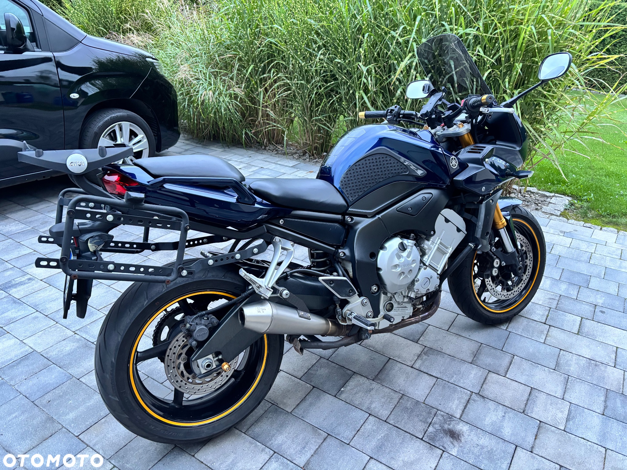 Yamaha FZ - 2