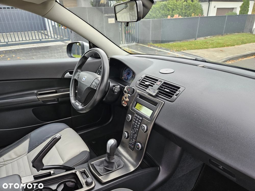 Volvo C30 D2 DRIVe Summum - 11
