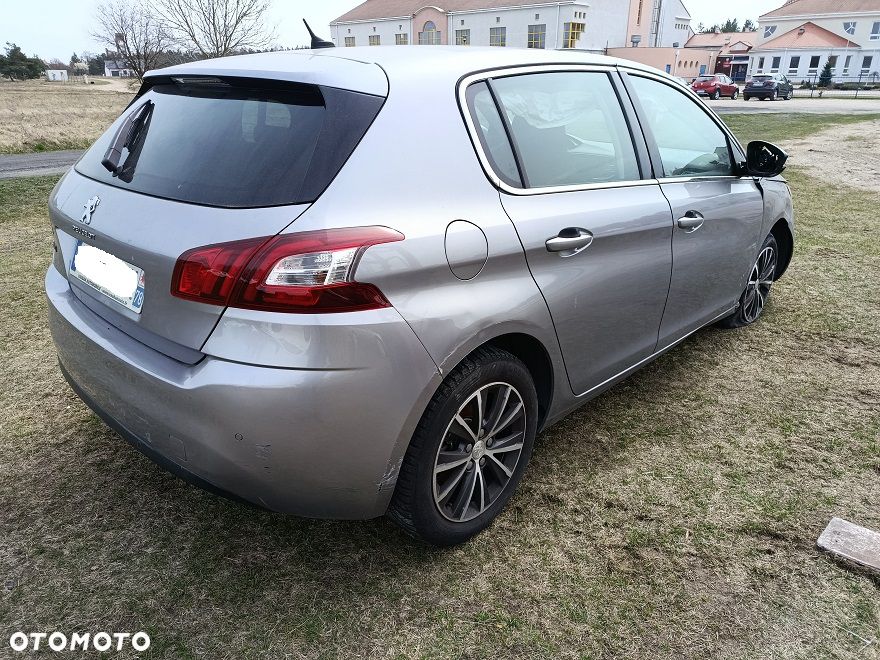 Peugeot 308 - 5