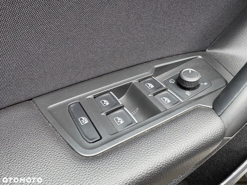 Volkswagen Tiguan - 23