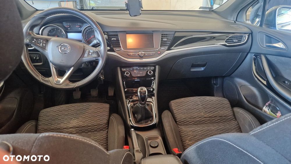 Opel Astra 1.4 T Dynamic - 7