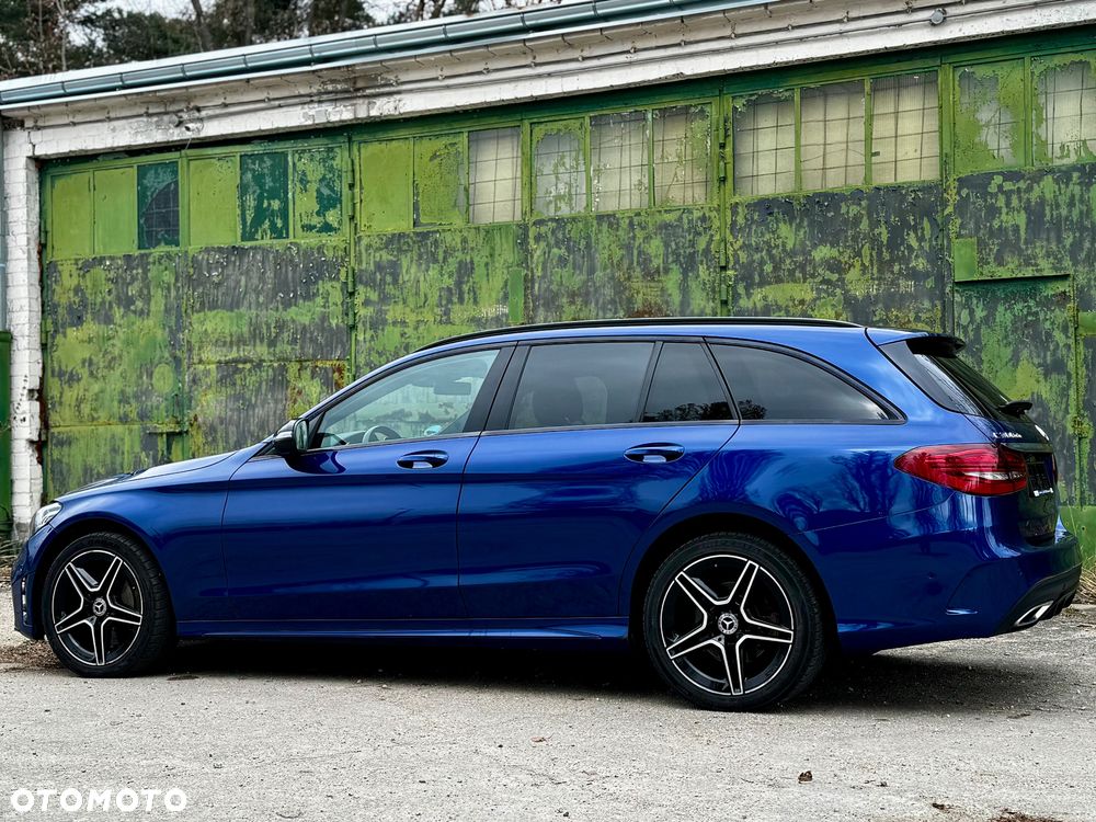 Mercedes-Benz Klasa C 300 de 9G-TRONIC AMG Line - 5