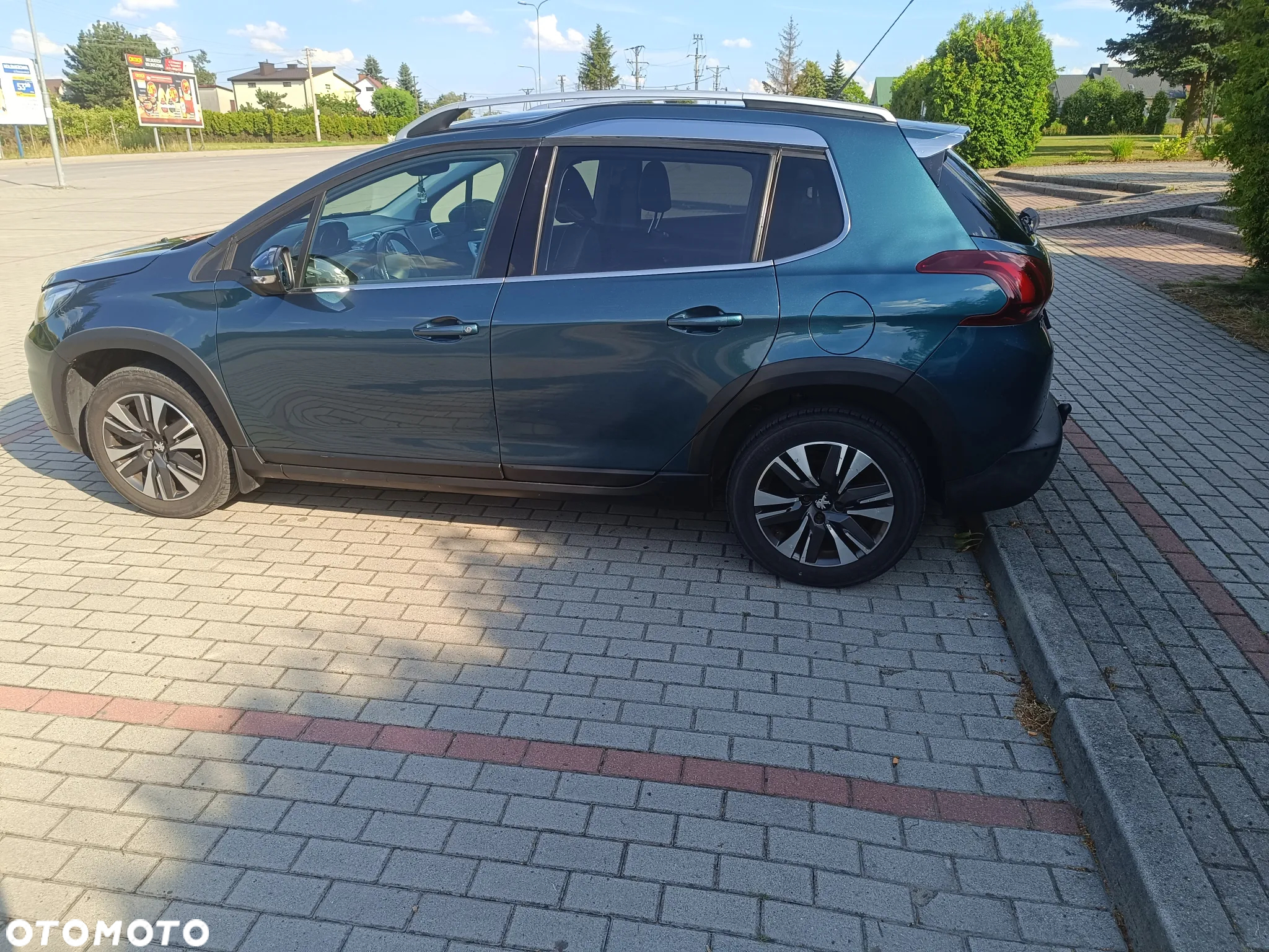 Peugeot 2008 1.2 Pure Tech Crossway S&S - 19