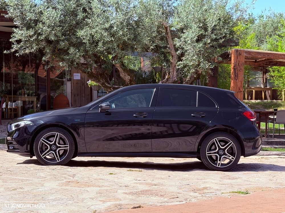 Mercedes-Benz A 250 e 8G-DCT AMG Line - 6