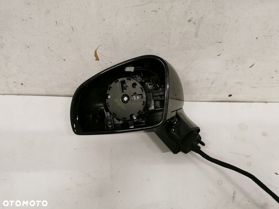 LUSTERKO MERCEDES SL LEWE A2318104500 20 PINOW - 2