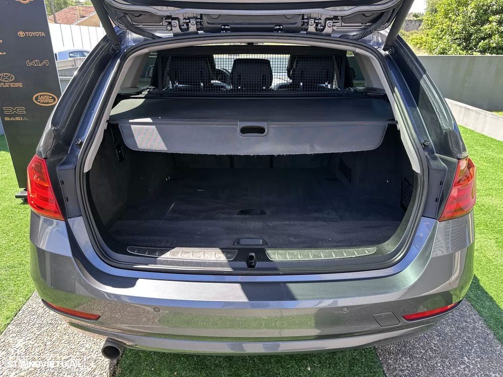 BMW 316 d Line Sport Shadow - 21