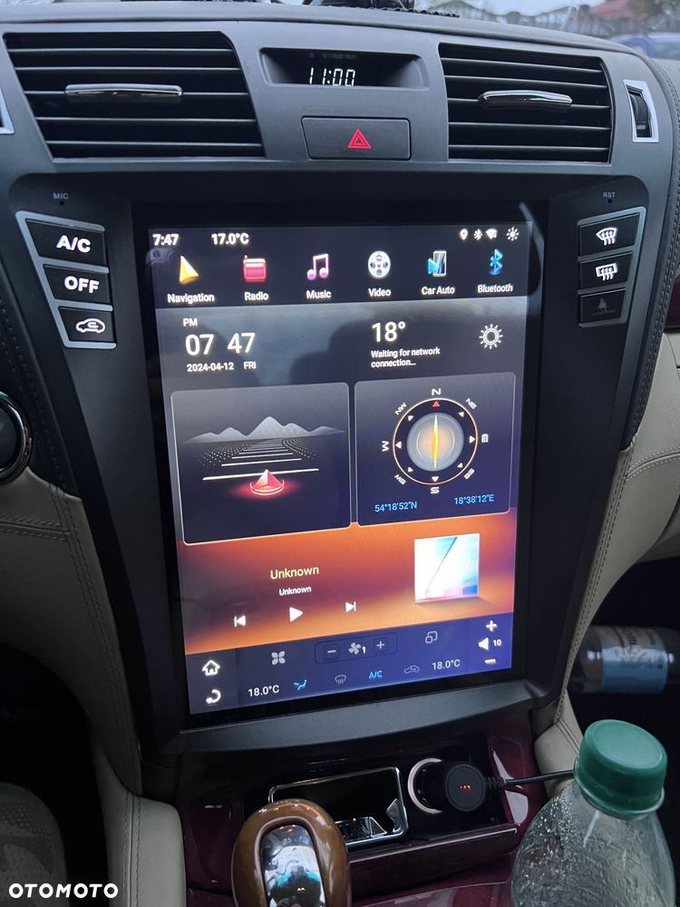 Lexus LS 600h Elegance - 23