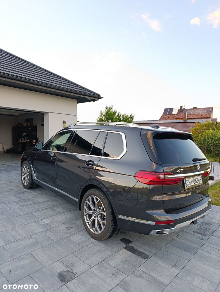 BMW X7 xDrive40i - 4