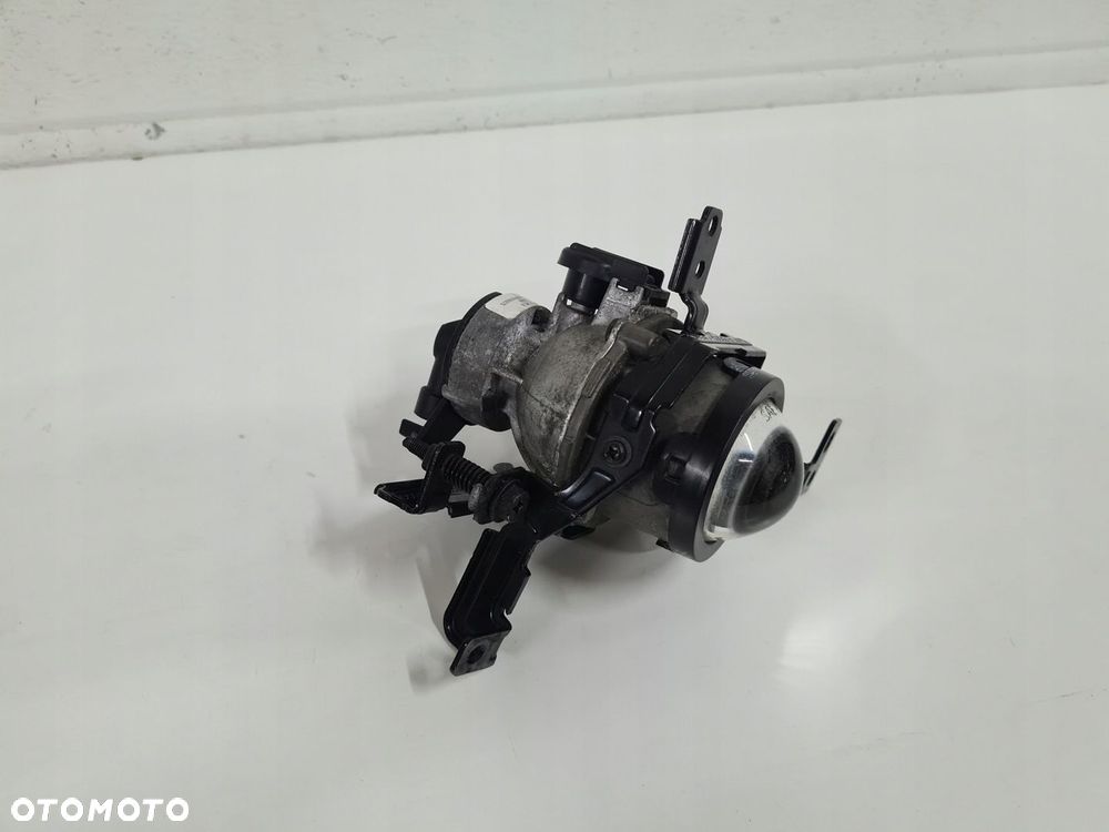 HYUNDAI I30 III LIFT Halogen prawy 92202-G4500 - 2