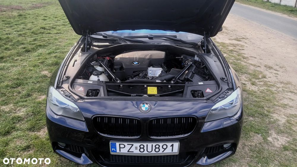 BMW Seria 5 528i Sport-Aut - 13