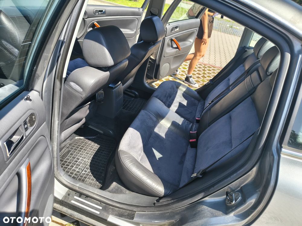 Volkswagen Passat 2.0 Highline - 13