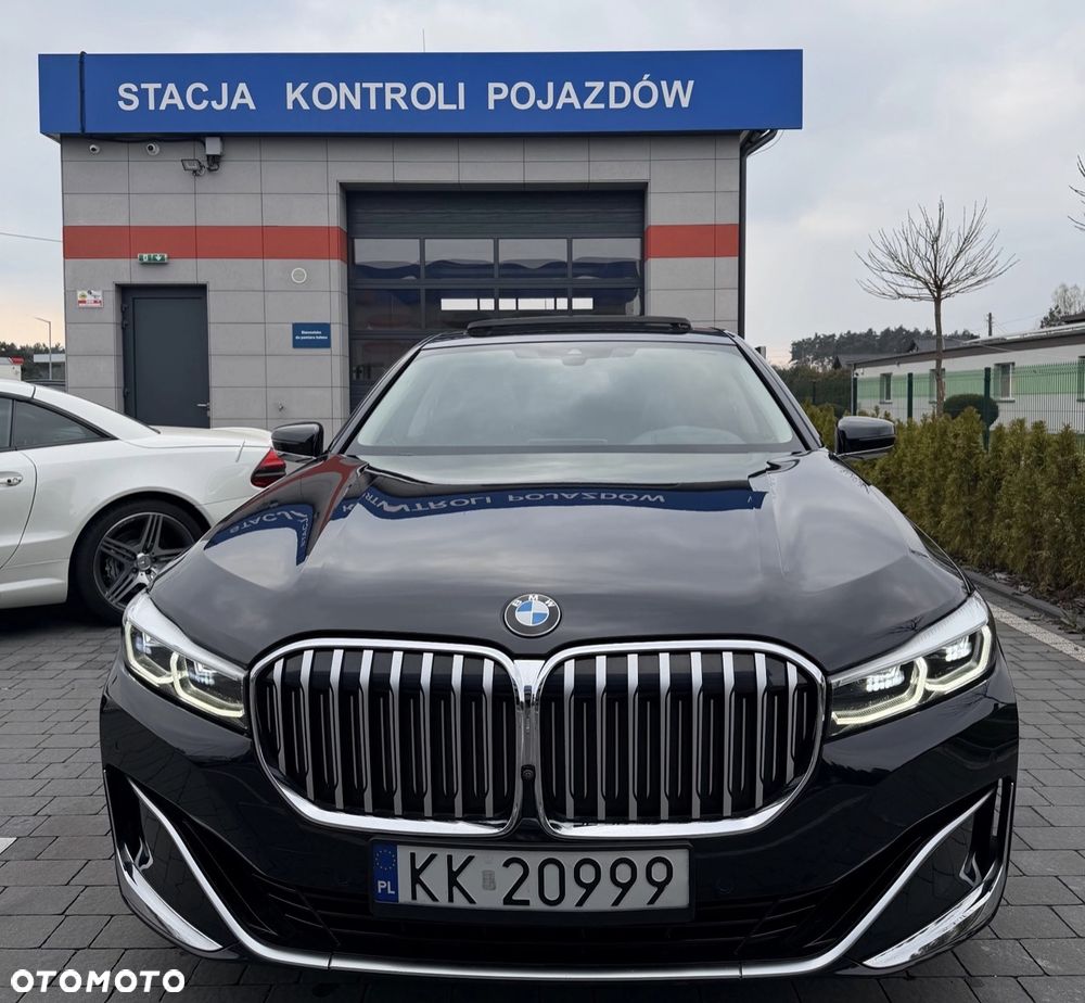 BMW Seria 7 740Li - 3