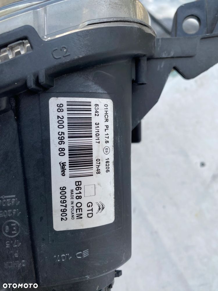lampy citroen c3 III przed liftem komplet eu całe - 9