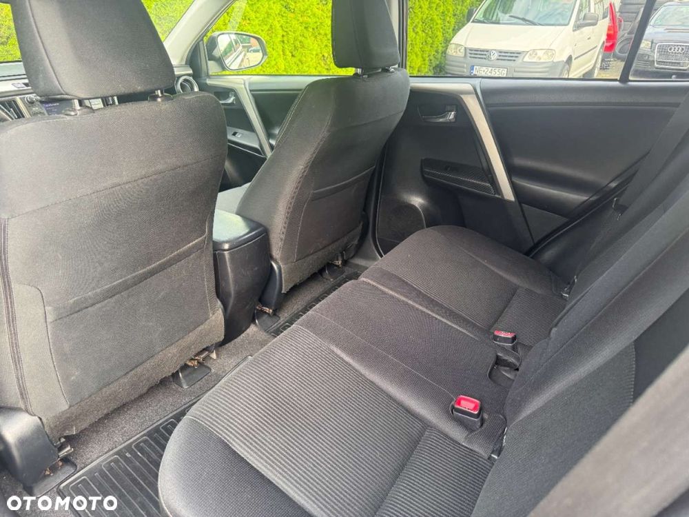 Toyota RAV4 - 23