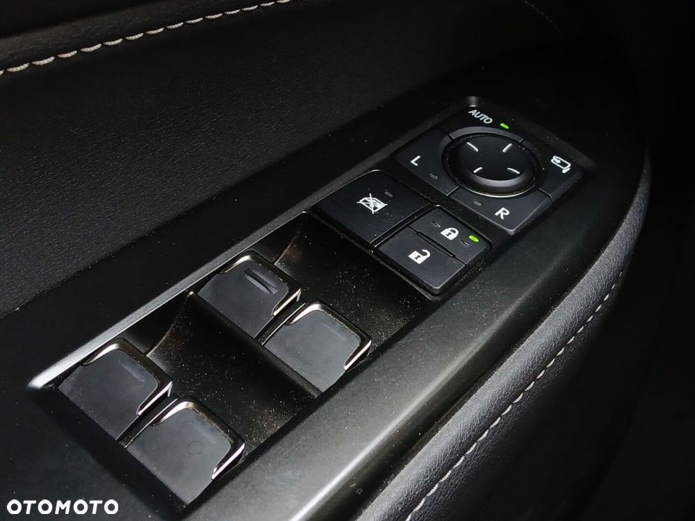 Lexus NX 350h Elegance 2WD - 32