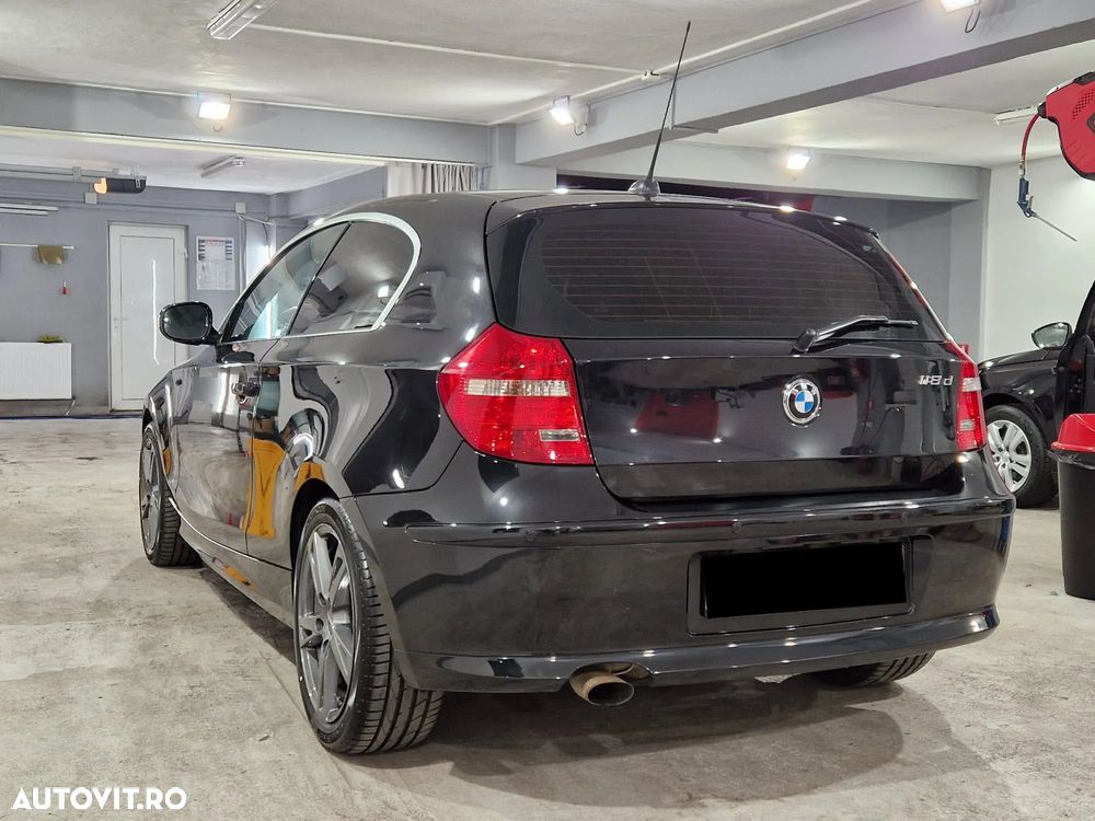 BMW Seria 1 118d - 2