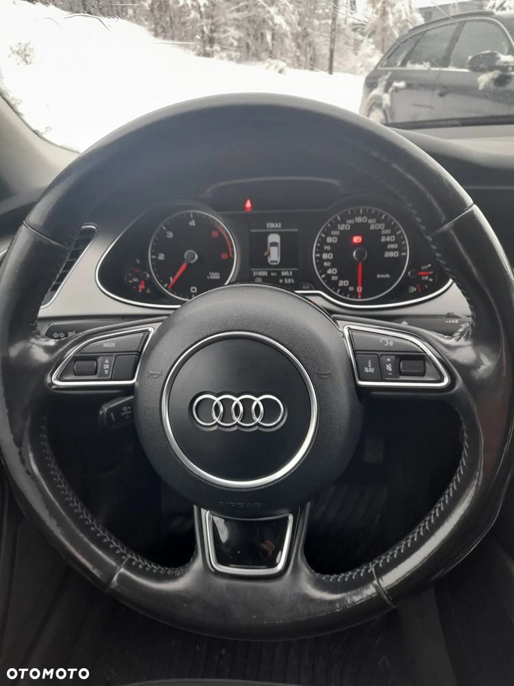 Audi A4 Avant - 4