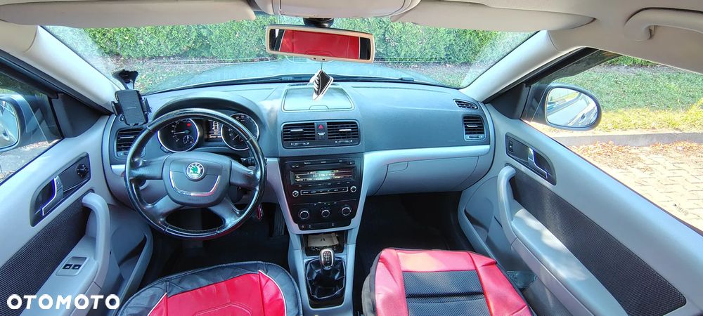 Skoda Yeti 1.6 TDI GreenLine - 7