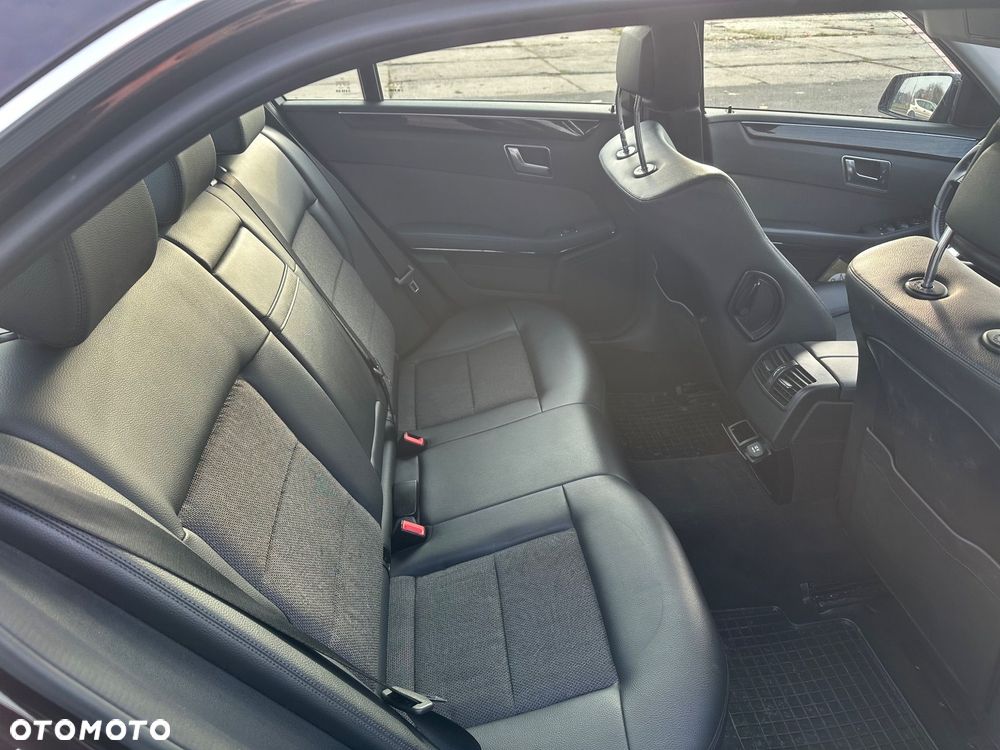 Mercedes-Benz Klasa E 220 BlueTEC 9G-TRONIC Avantgarde - 5