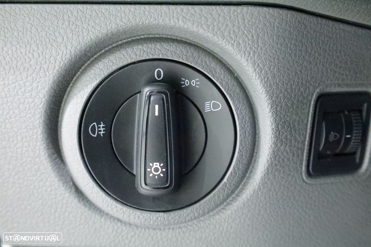VW crafter 35 2.0 tdi l3h3 médio ta - 15