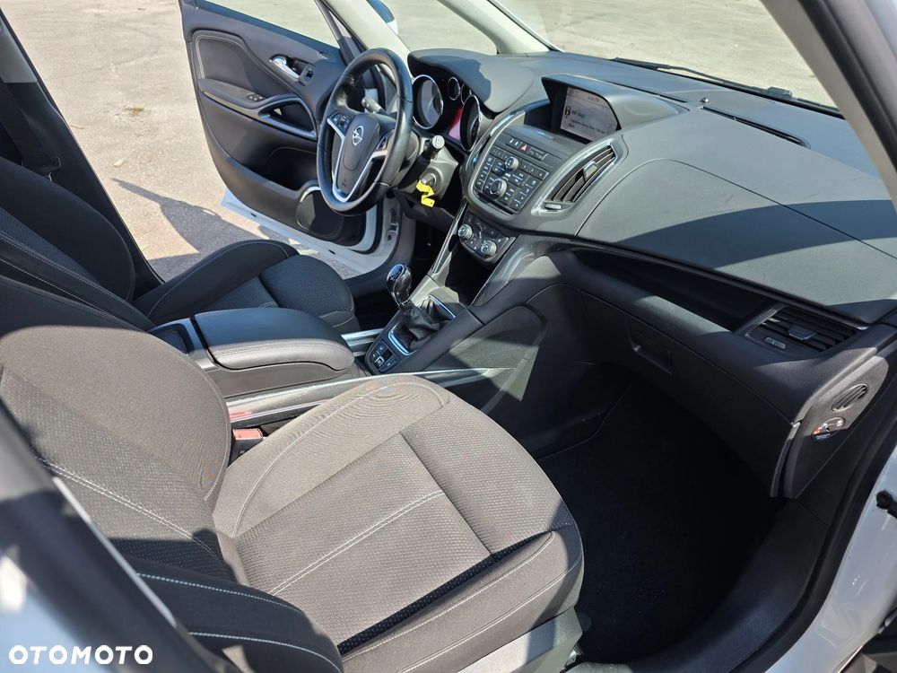 Opel Zafira 2.0 CDTI Cosmo - 26