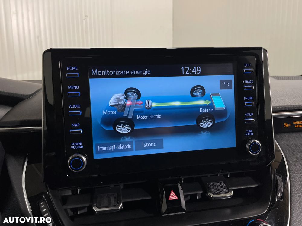 Toyota Corolla 1.8 Hybrid Business Edition - 16