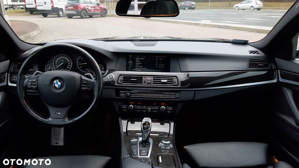 BMW Seria 5 - 36