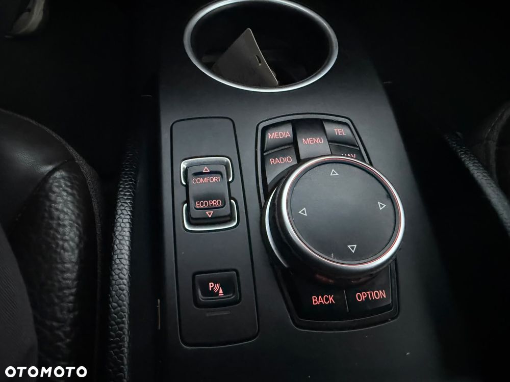 BMW i3 (60 Ah) - 18