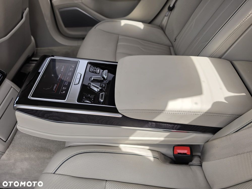 Audi A8 50 TDI mHEV Quattro Tiptr - 24