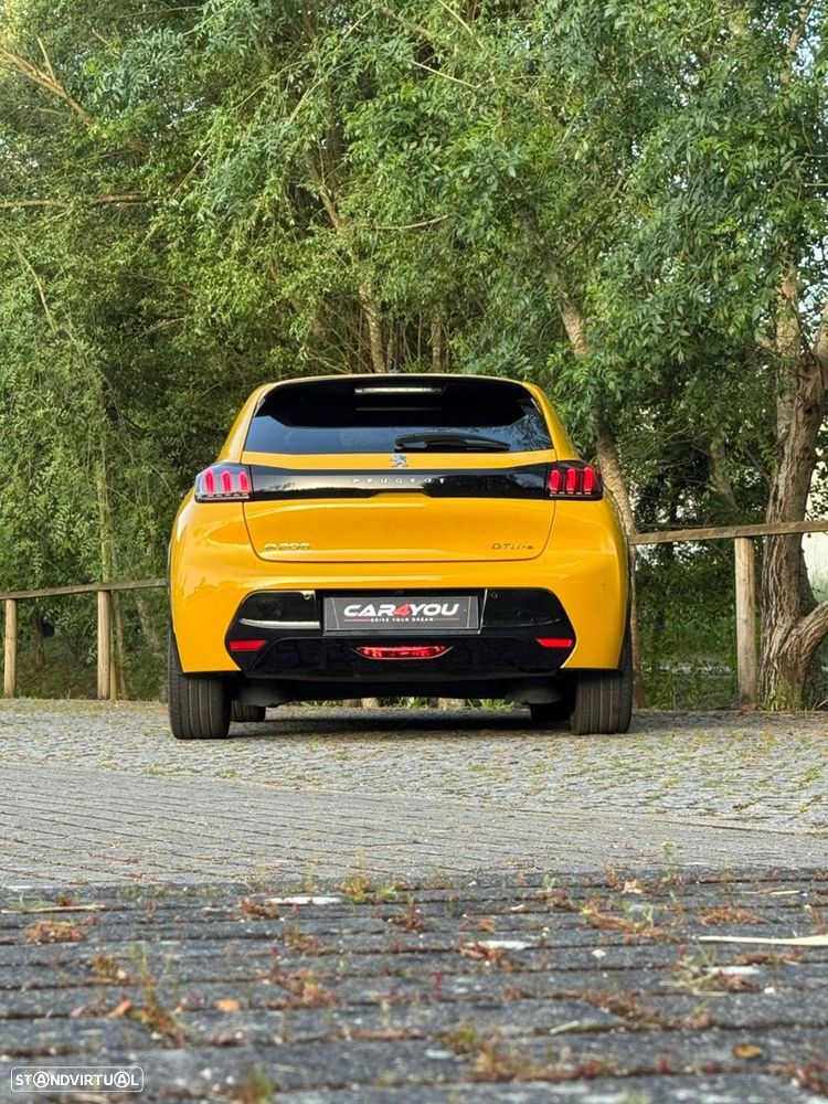 Peugeot e-208 50 kWh GT Line - 16