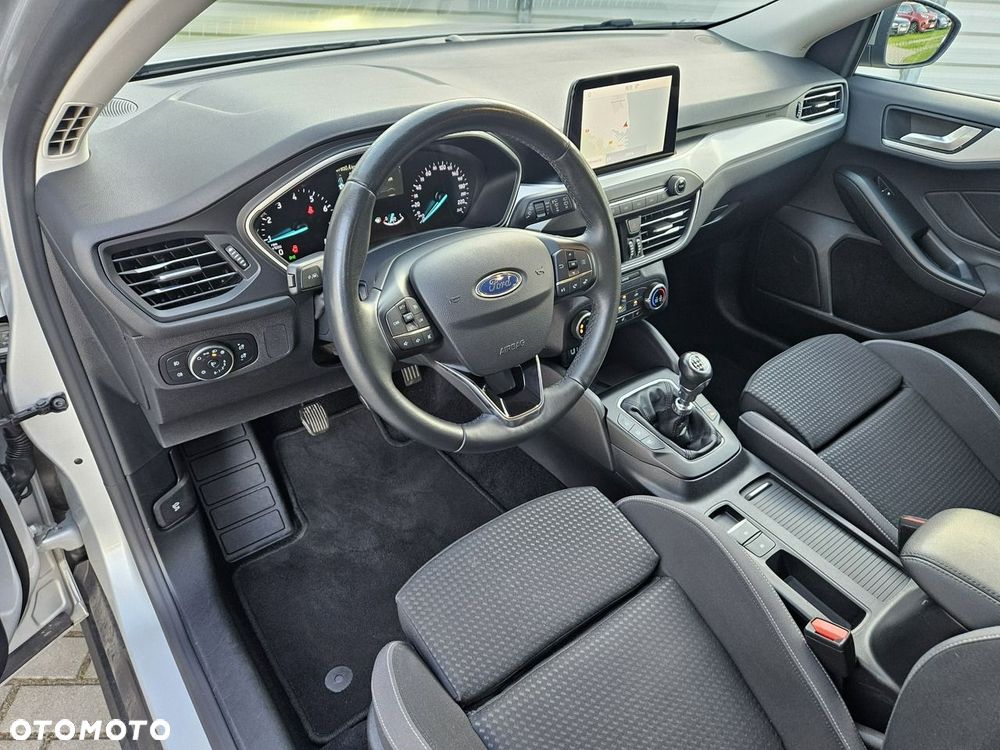 Ford Focus 1.0 EcoBoost Titanium ASS - 23