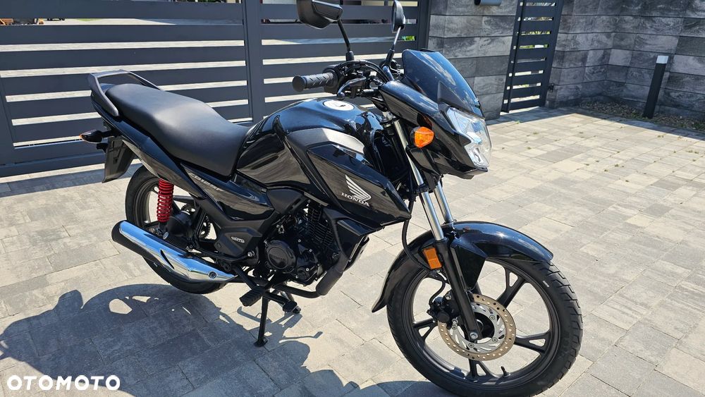 Honda CBF - 4