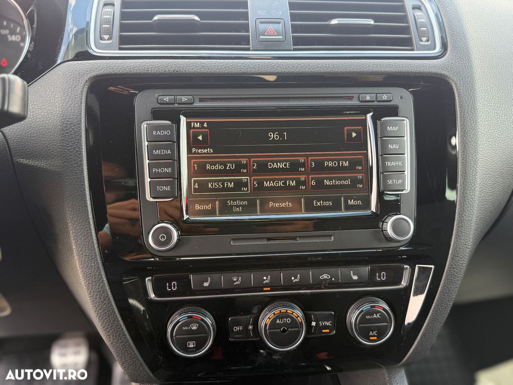Volkswagen Jetta 2.0 TDI BlueMotion Technologie - 8