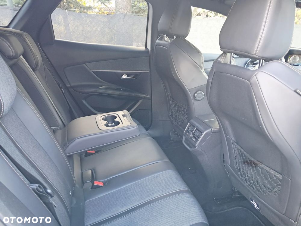 Peugeot 3008 1.6 BlueHDi Allure S&S EAT6 - 10